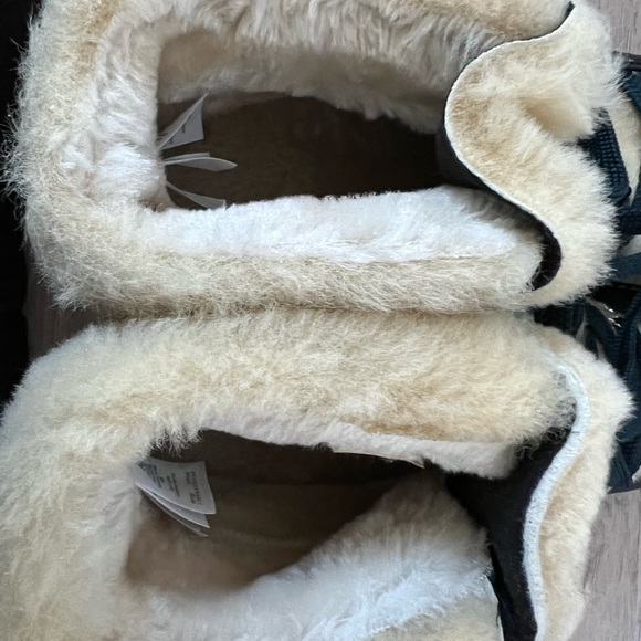 JCrew Nordic Leather/Sherpa Lined Boots - Picture 6 of 7